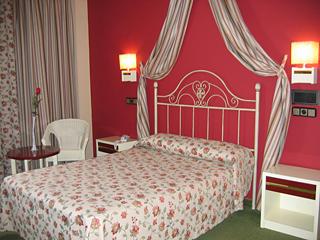 Picasso Hotel Seville Luaran gambar